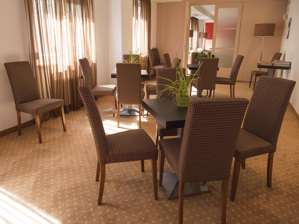 Hotel Regina Больцано Екстер'єр фото